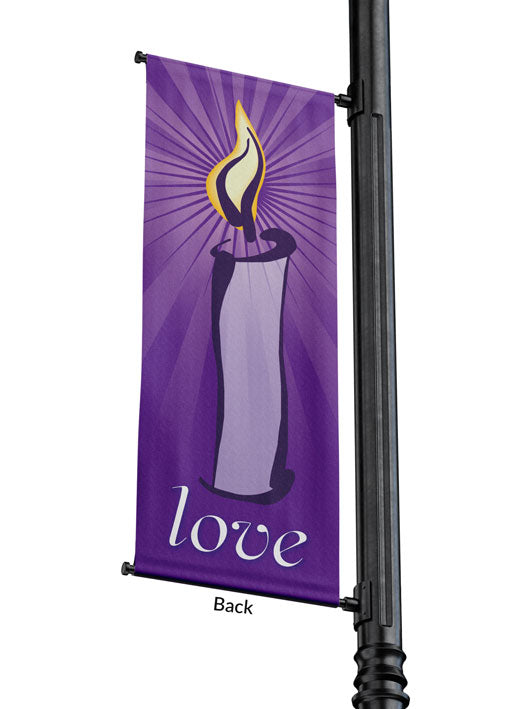 Poste de luz con pancarta de amor
