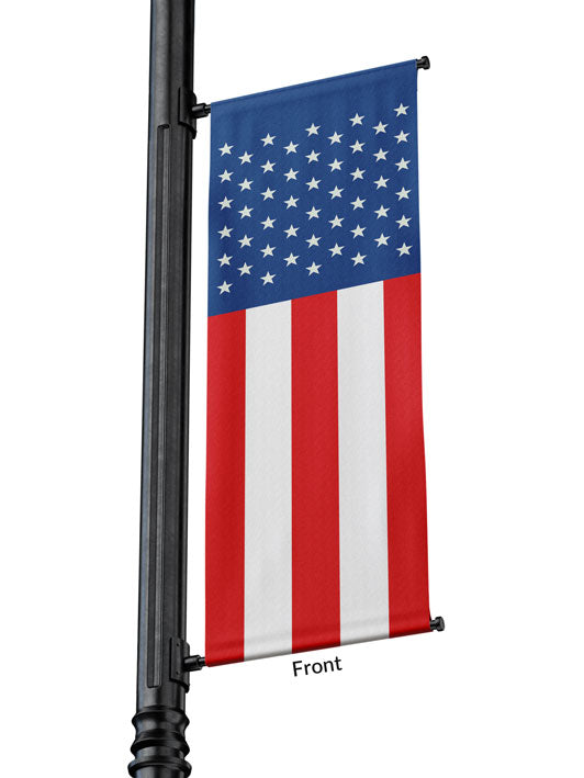Bandera de Estados Unidos con poste de luz